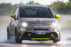 Abarth 595 Pista vehiculo 4 ruedas