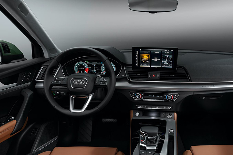 Audi Q5 2021 sistema de infoentretenimiento