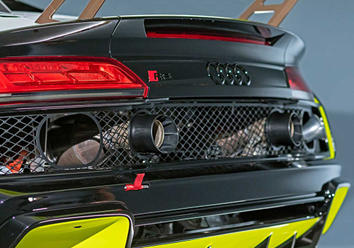 Audi R8 LMS GT2 escape