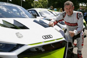 Audi R8 LMS GT2 motor v10