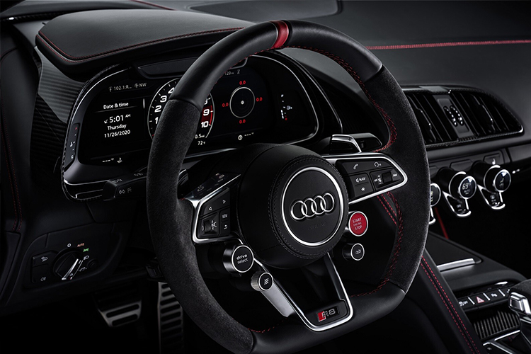 Audi R8 RWD Panther Edition edición especial interior sistema de infoentretenimiento