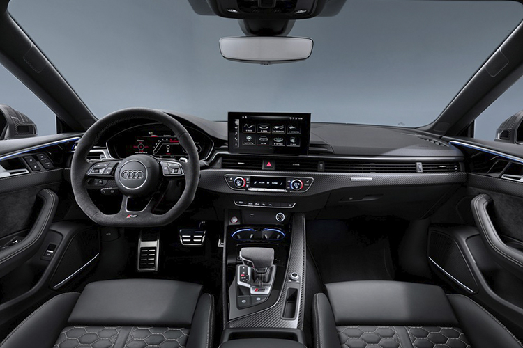 Audi RS 5 Coupé y Sportback sistema de infoentretenimiento