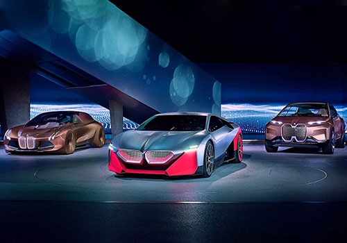 BMW Vision M Next hasta 100 kilómetros de autonomía interior tecnológico
