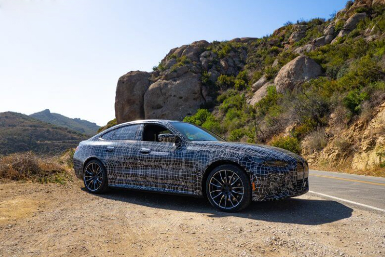 BMW i4 M50 nuevo deportivo M Performance primer imagen antes de su Debut Oficial diseño innovaciones tecnología potencia