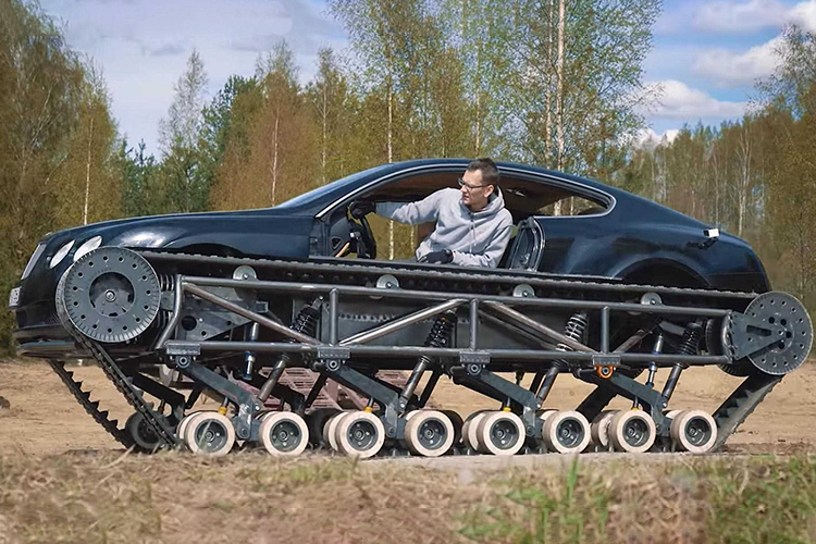 Bentley Ultratank vehiculo modificado por un grupo de rusos AcademeG 