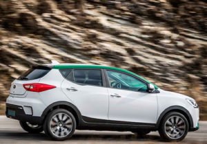 totalmente eléctrico autonomía motor potencia
