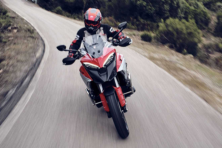 Ducati Multistrada V4 2021 motocicleta velocidad