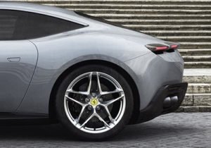 Ferrari Roma modelo alto rendimiento