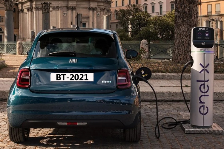 Fiat convertirá todos sus vehículos en eléctricos para 2030 primer modelo eléctrico 500