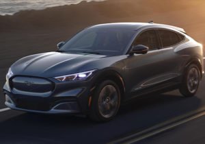 Ford Mustang Mach-E maxima tecnologia