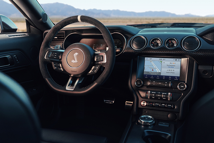 Ford Mustang Shelby GT500 2020 sistema de infoentretenimiento