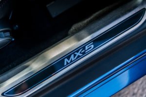 mazda-mx-5-rf-sport-black-edition-2019
