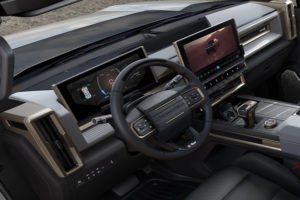 GMC Hummer EV sistema de infoentretenimiento