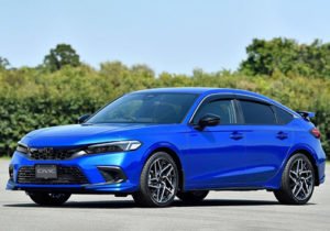 ahora híbrido y nueva variante Hatchback espacio desempeño tecnología innovaciones motor diseño