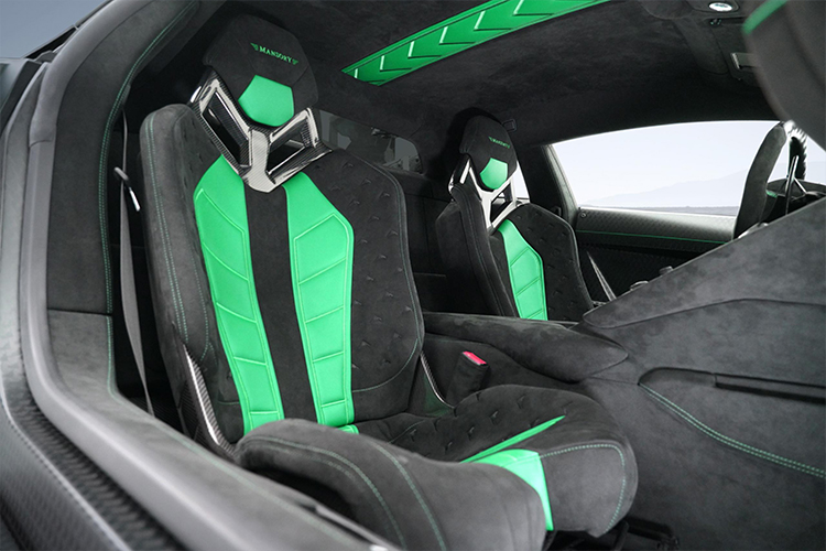 Lamborghini Aventador SVJ Mansory Cabrera asientos