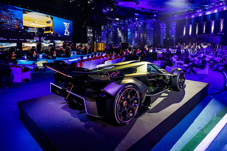 Lamborghini V12 Vision GT concept car alerón trasero