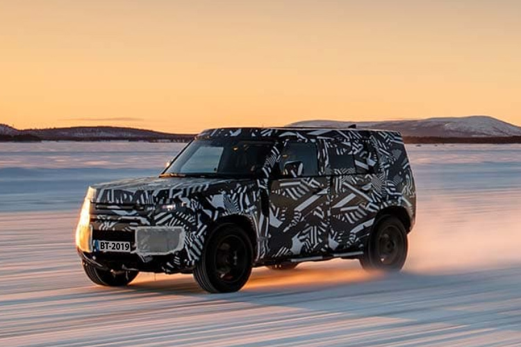Land Rover Defender 2020 vehiculo tamaño 5 puertas velocidad