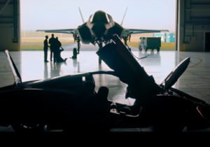 a prueba con avion de combate