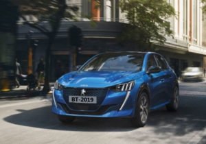 Peugeot 208 tamaño