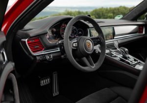 Porsche Panamera en México variantes tecnologia volante innovaciones