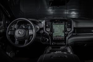 RAM Power Wagon 75 Aniversario edición especial sistema de infoentretenimiento