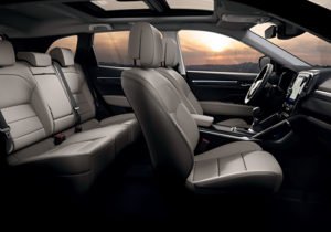 Renault Koleos 2020 asientos y tecnologia disponible