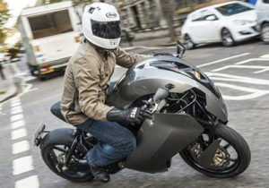 motos para enfocarse en motores eléctricos para todo tipo de transporte