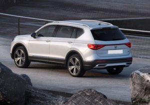 Seat Tarraco en color gris