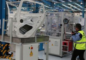 Sector Automotriz considerada actividad esencial piezas