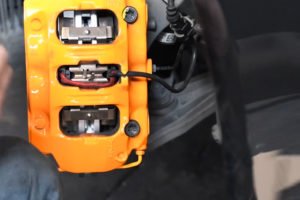 Sistema conectado Caliper - Porsche Cayman GTS