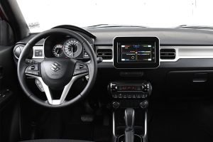 Suzuki Ignis 2021 sistema de infoentretenimiento
