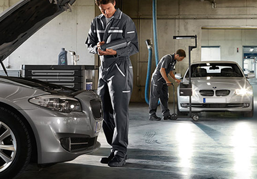 TSARAVision taller BMW con especialistas y mecánicos