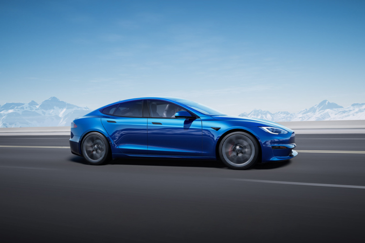 Tesla anuncia cancelación del Tesla Model S Plaid + carroceria diseño desempeño