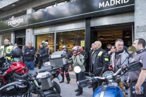 Triumph Coast 2 Coast carrera de motos 2 días