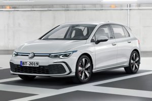 Volkswagen Golf 8 hibridas