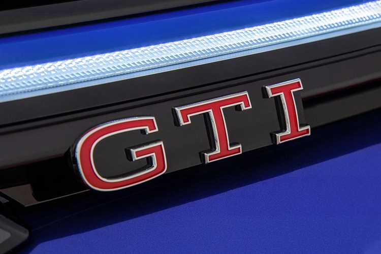 Volkswagen Golf GTI motor gasolina
