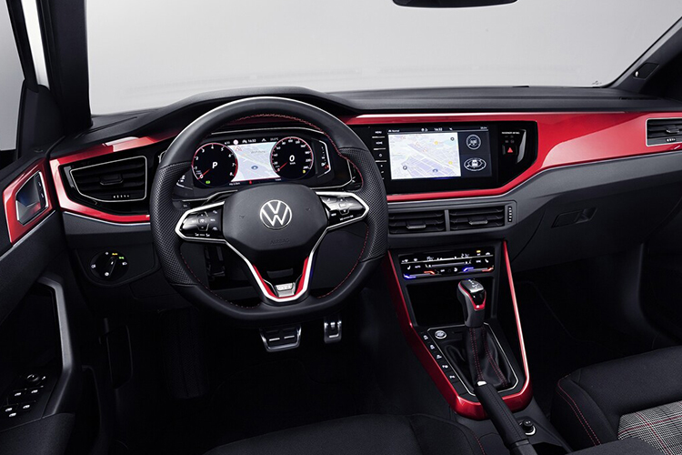 Volkswagen Polo GTI rediseñado en su sexta generación sistema de infoentretenimiento diseño