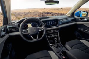 Volkswagen Taos 2021 equipamiento