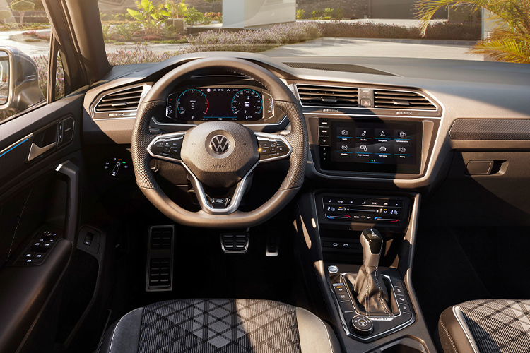 Volkswagen Tiguan 2021 rediseñado sistema de infoentretenimiento
