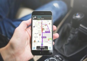 Waze actualiza su aplicación, ahora podrás ver rutas sugeridas y el por qué viaje ruta trayecto innovaciones
