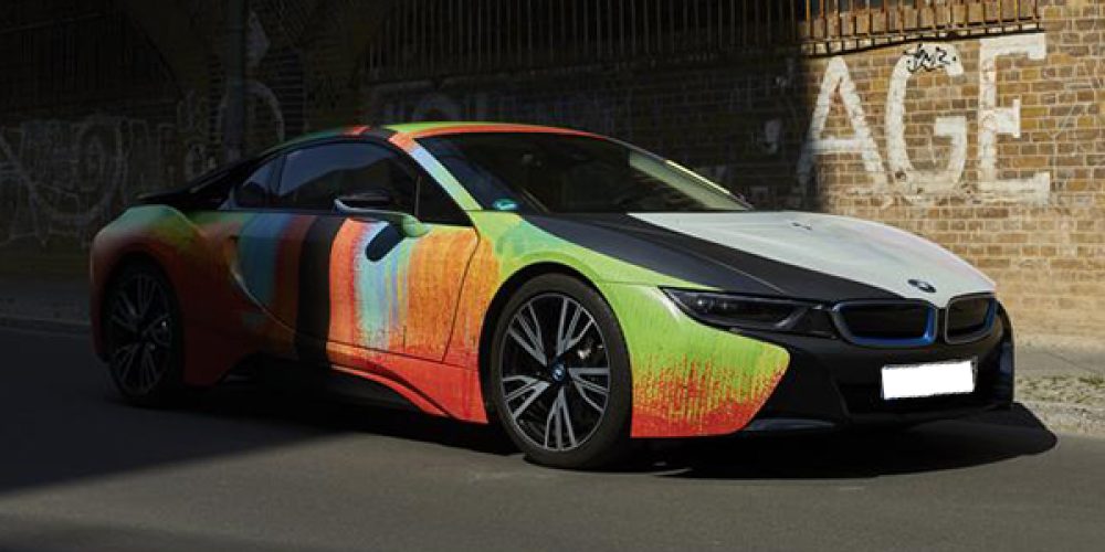 BMW i8 se transforma, gracias al artista Thomas Scheibitz