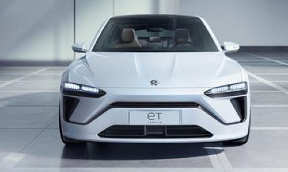 NIO ET Preview vehiculo 100% electrico disponible para mercado chino innovaciones tecnologia compite con tesla motor 500 kilometros de autonomia velocidad precio durabilidad calidad