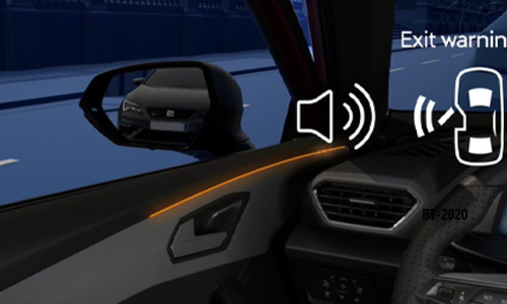 Nueva tecnología de Luz ambiental en el Seat León 2021 sistemas de Seguridad con alerta sonora y visual