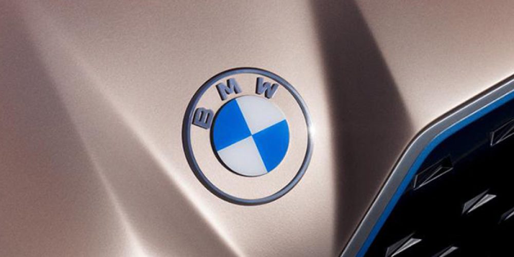 BMW actualiza su logo ¡Luego de 23 años usando el mismo!