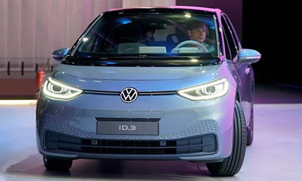 logo de Volkswagen nuevo logo innovaciones tecnologia 2020 imagen voz femenina tecnologia sistema volkswagen