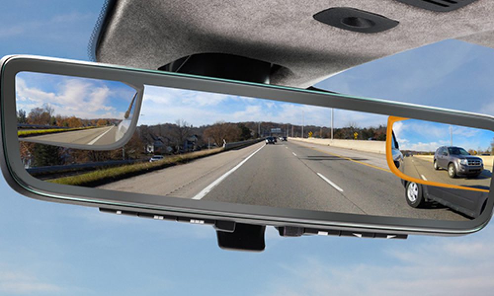 retrovisor digital Aston Martin con 3 cámaras innovaciones tecnologia motor vehiculo 2020 ces video cámara laterales ubicación