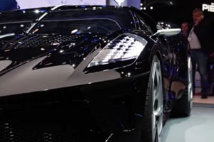 faros en bugatti la voiture noire