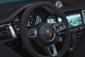 gallery-facelift-porsche macan blue-2019