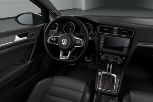 interior del Golf GTI México